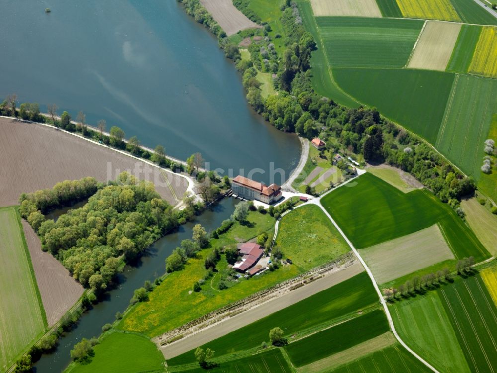 Öpfingen von oben - Der Stausee und die Kraftwerke in Öpfingen im Bundesland Baden-Württemberg