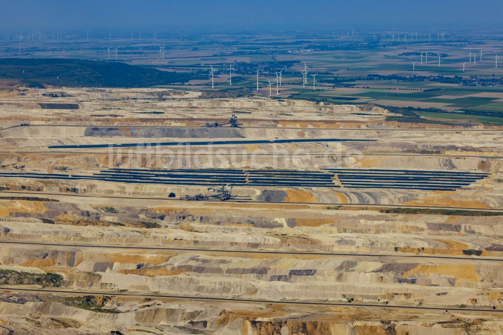 Luftaufnahme Elsdorf - Der Tagebau Hambach in Elsdorf im Rheinland im Bundesland Nordrhein-Westfalen