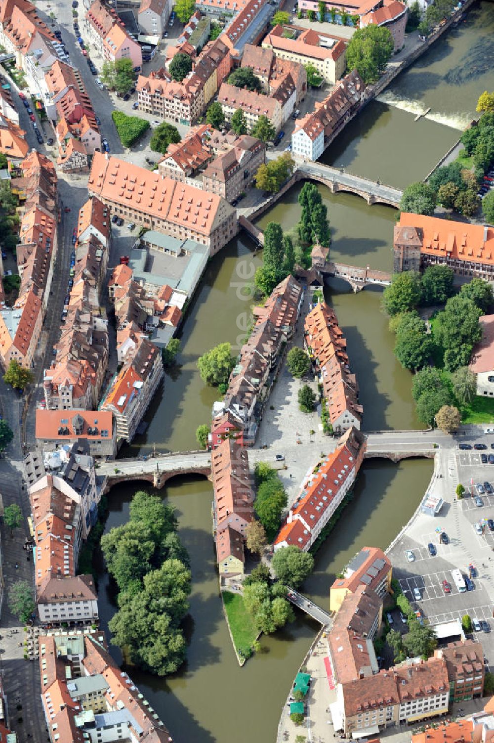 Luftaufnahme Nürnberg - Der Trödelmarkt Nürnberg in Bayern