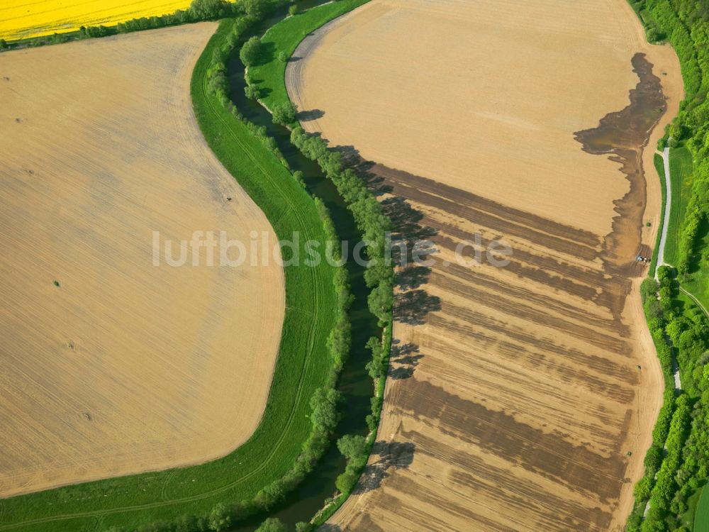 Luftaufnahme Dornburg - Der Verlauf der Saale bei Dornburg im Saale-Holzland-Kreis im Bundesland Thüringen