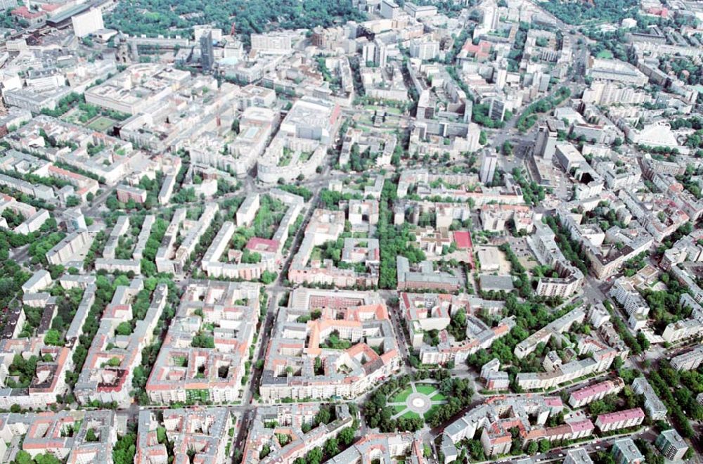 Berlin / Charlottenburg von oben - Der Viktoria- Luise- Platz 20.09.2005