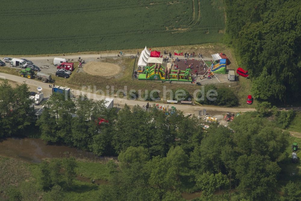 Luftbild Balve - Deutsche Meisterschaft im Springreiten in Balve im Bundesland Nordrhein-Westfalen NRW