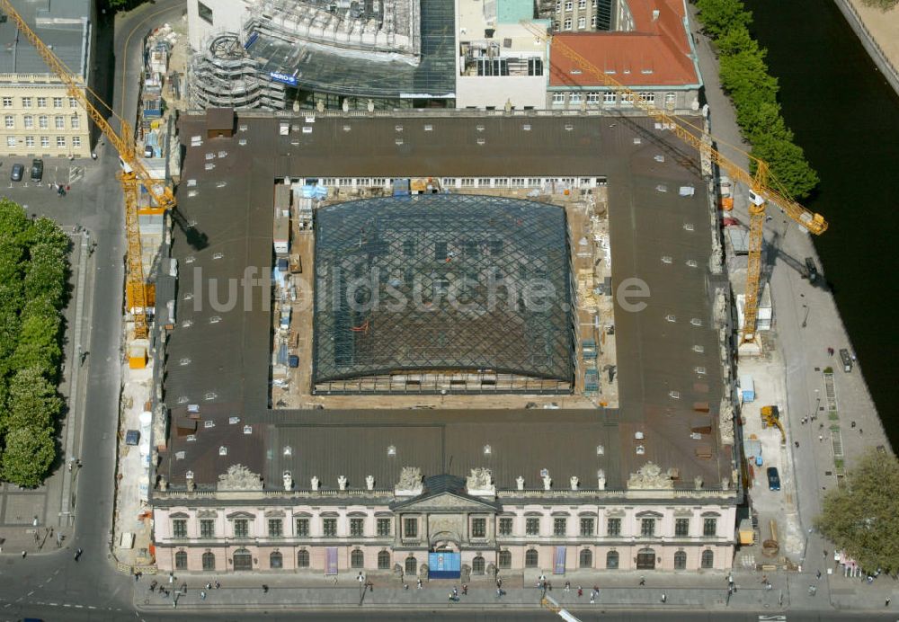 Luftaufnahme Berlin - Deutsches Historisches Museum Berlin