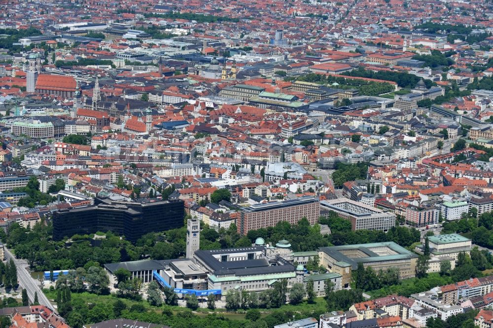 Luftbild München - Deutsches Museum in München im Bundesland Bayern