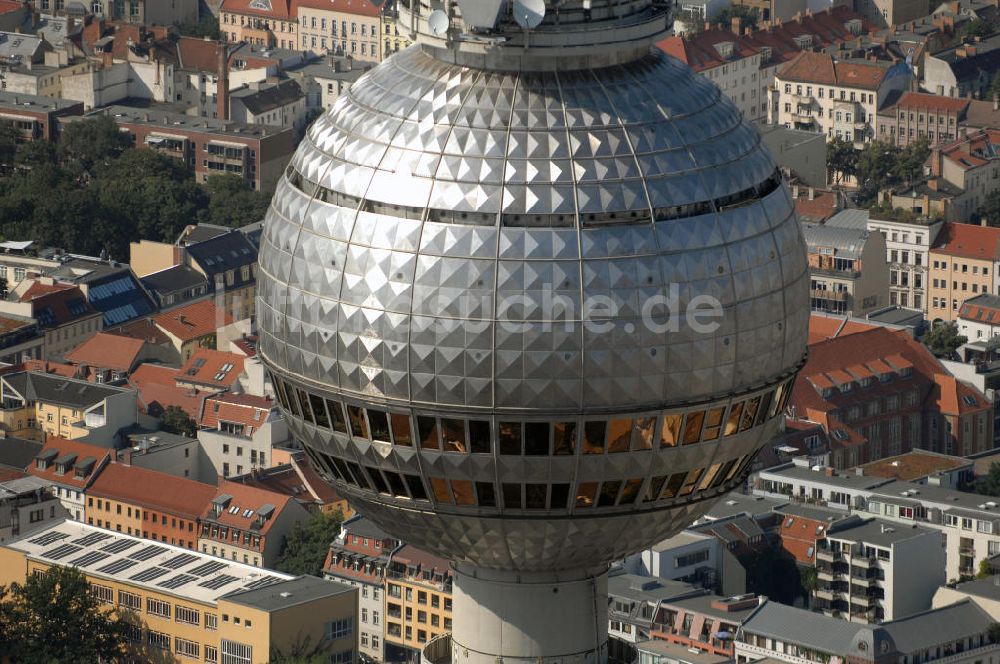 Luftaufnahme Berlin - Deutschlands höchstes Bauwerk wird 40 - Berliner Fernsehturm