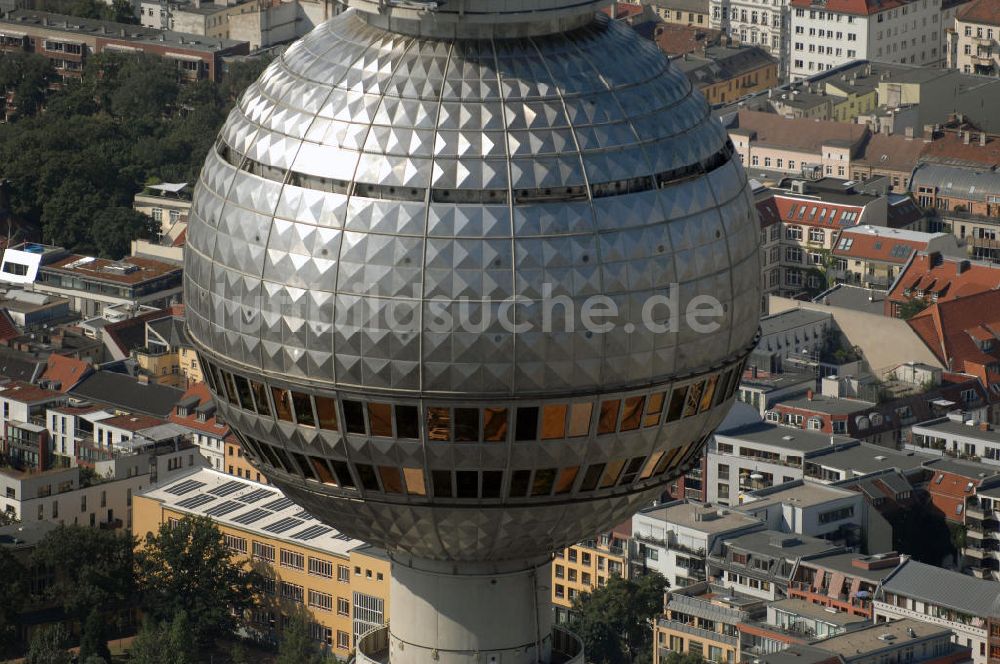 Berlin von oben - Deutschlands höchstes Bauwerk wird 40 - Berliner Fernsehturm