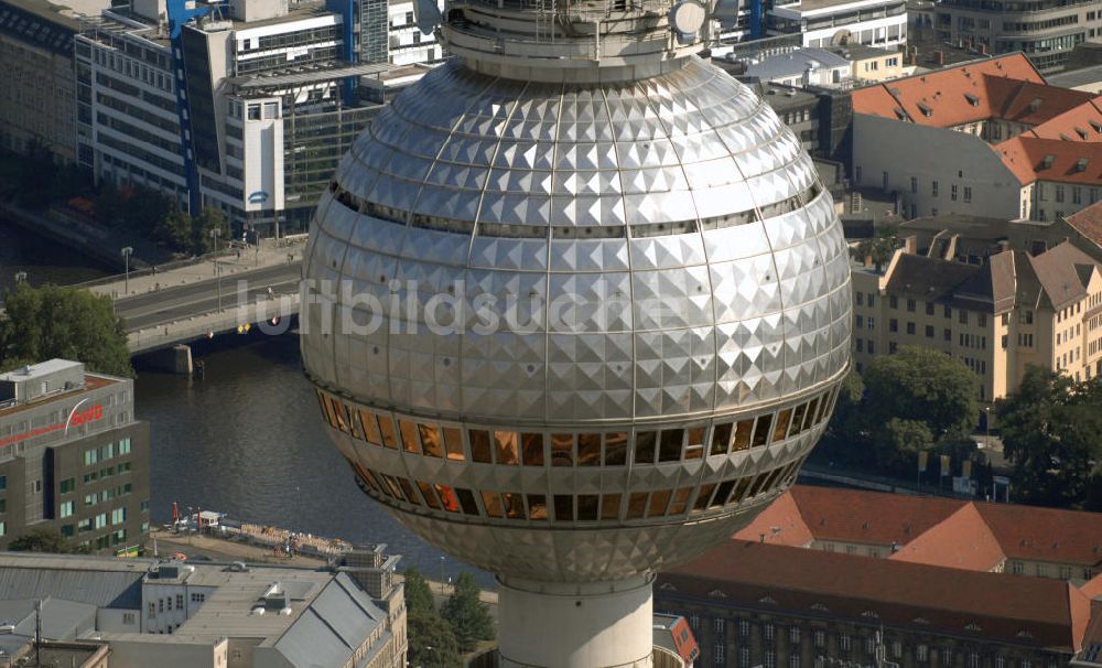 Luftaufnahme Berlin - Deutschlands höchstes Bauwerk wird 40 - Berliner Fernsehturm