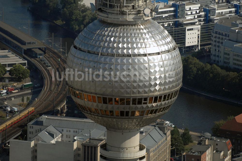 Berlin von oben - Deutschlands höchstes Bauwerk wird 40 - Berliner Fernsehturm