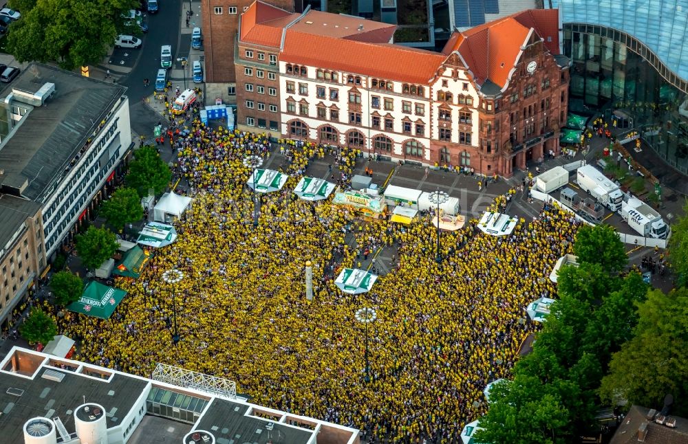 Luftbild Dortmund - DFB-Pokalfinale Public Viewing in Dortmund im Bundesland Nordrhein-Westfalen, Deutschland