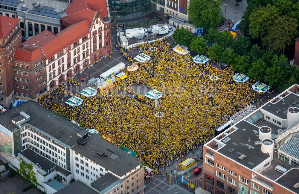 Luftaufnahme Dortmund - DFB-Pokalfinale Public Viewing in Dortmund im Bundesland Nordrhein-Westfalen, Deutschland