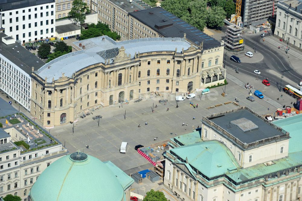 Luftaufnahme Berlin - Die Alte Bibliothek in Berlin-Mitte