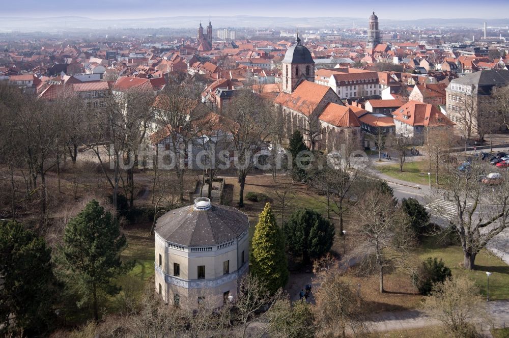 Göttingen von oben - Die Altstadt im Stadtteil Innenstadt in Göttingen im Bundesland Niedersachsen