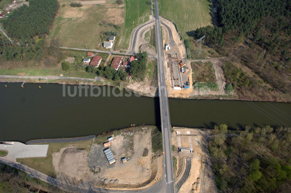 WUSTERWITZ aus der Vogelperspektive: Die Brücke Wusterwitzer Straße am Elbe-Havel-Kanal