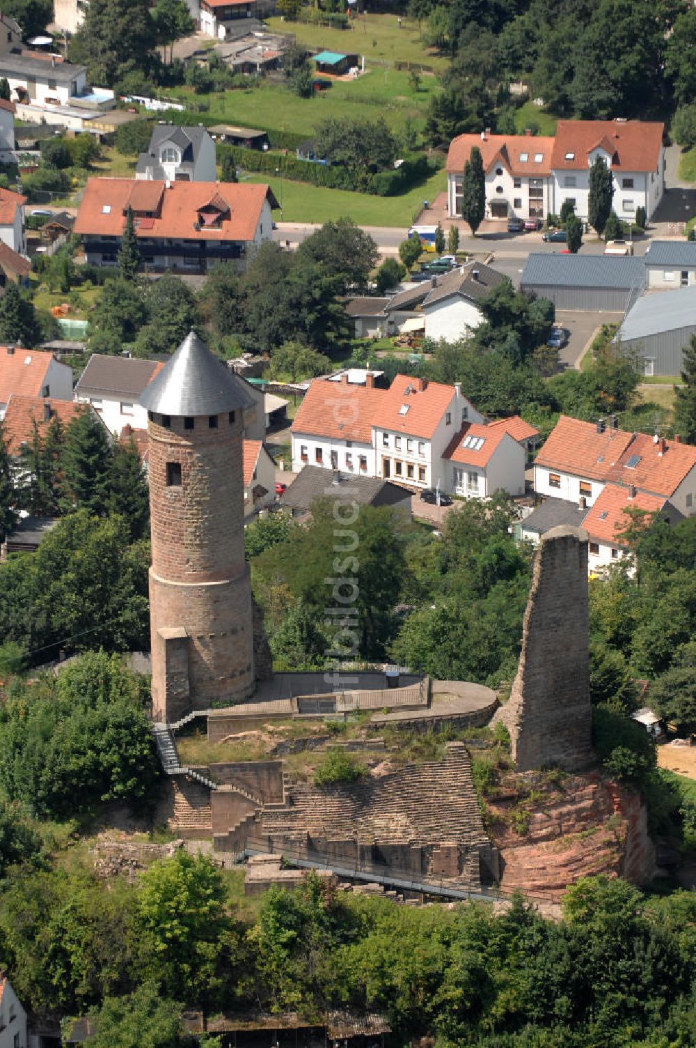 Kirkel von oben - Die Burgruine Kirkel