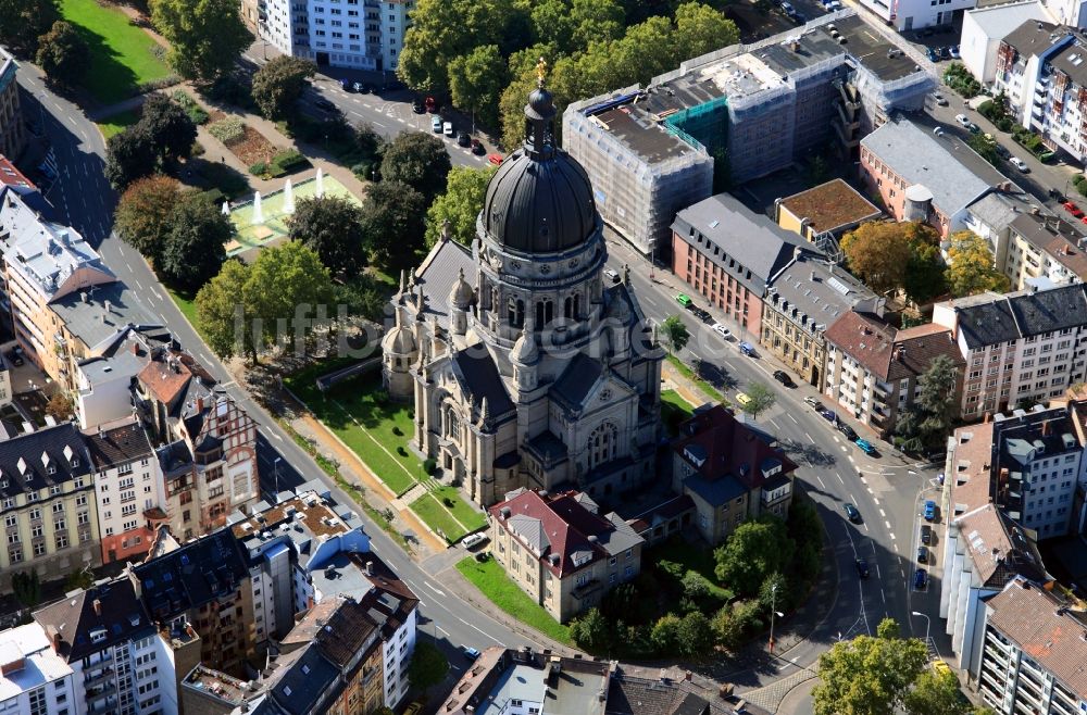 Luftaufnahme Mainz - Die Christuskirche von Mainz im Bundesland Rheinland-Pfalz