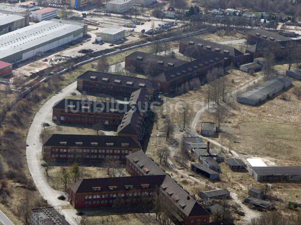 Luftbild Bernau - Die ehemalige Kaserne Schönfelder Weg in Bernau