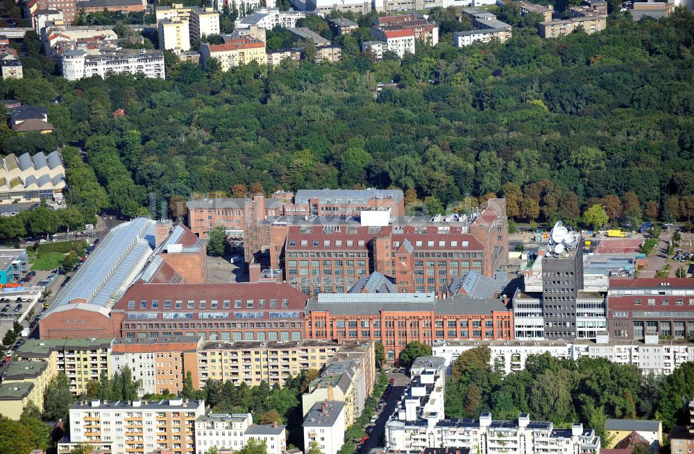 Berlin von oben - Die ehemaligen AEG-Fabriken am Humboldthain in Berlin-Wedding