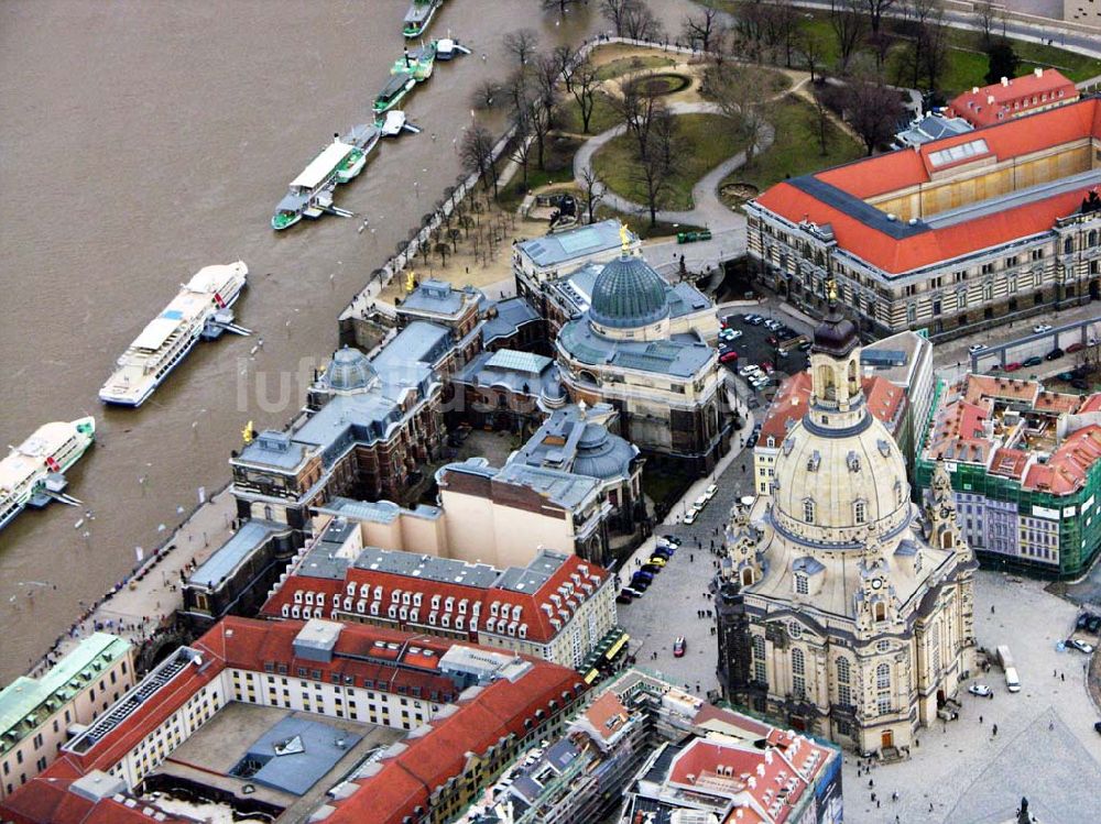 Luftaufnahme Dresden - Die Frauenkirche in Dresden