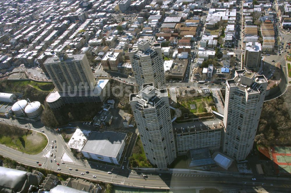 Luftaufnahme Guttenberg - Die Galaxy Towers in Guttenberg in New Jersey