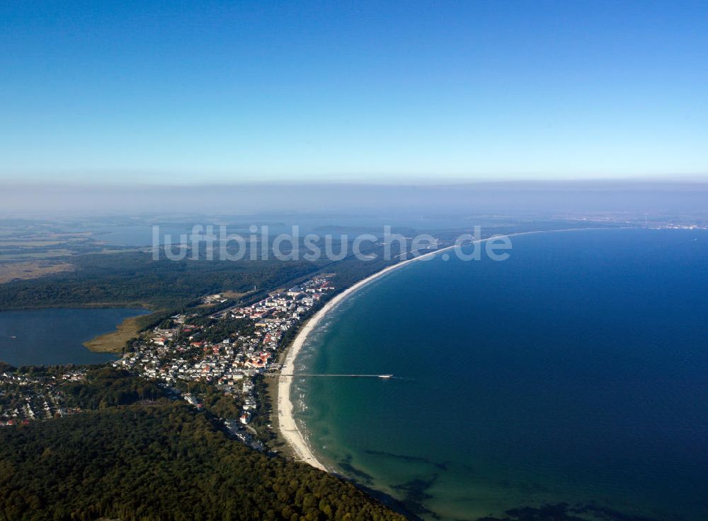 Binz aus der Vogelperspektive: Die Gemeinde Binz an der Ostküste der Insel Rügen in Mecklenburg-Vorpommern