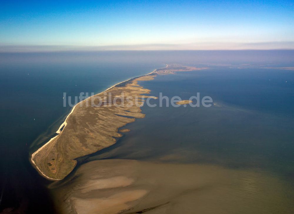 Hiddensee von oben - Die Halbinsel Gellen am südlichsten Ende der Insel Hiddensee