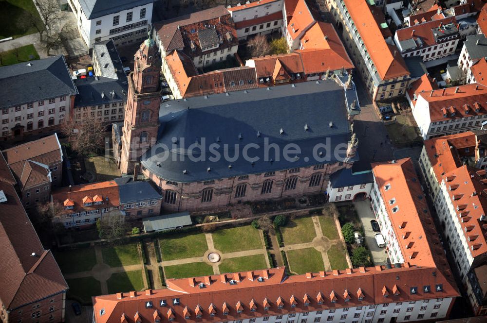 Heidelberg aus der Vogelperspektive: Die Heiliggeistkirche in der Altstadt von Heidelberg