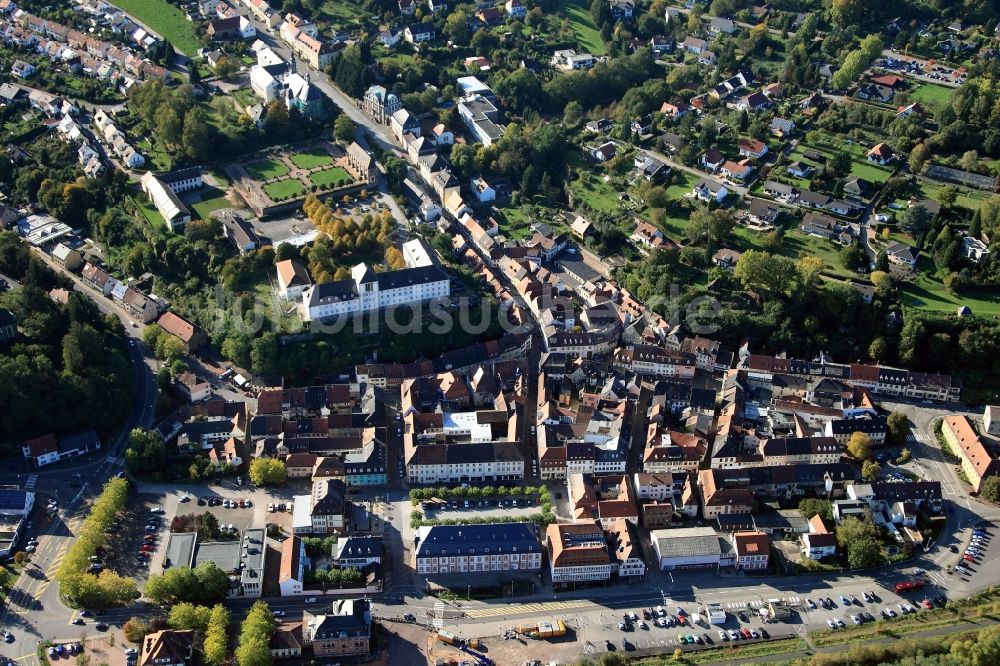 Blieskastel von oben - Die historische Innenstadt von Blieskastel im Bundesland Saarland