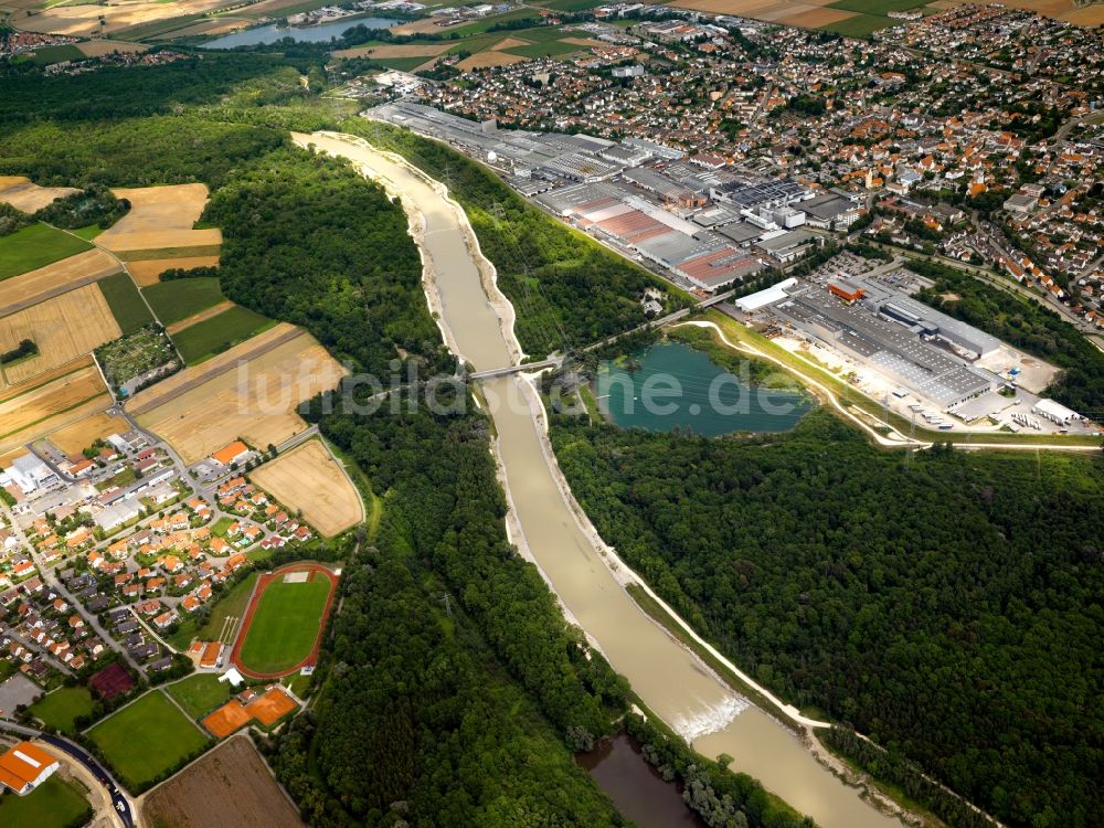 Illerkirchberg von oben - Die Iller in Illerkirchberg im Bundesland Baden-Württemberg