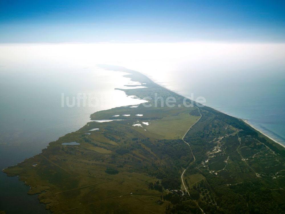 Insel Hiddensee aus der Vogelperspektive: Die Insel Hiddensee im Bundesland Mecklenburg-Vorpommern