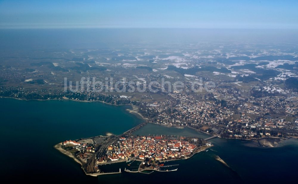 Luftbild Lindau - Die Insel Lindau am Bodensee in Bayern