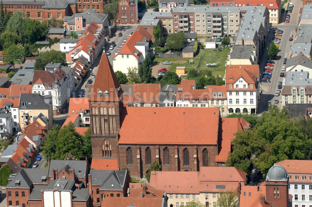 Luftbild Greifswald - Die st.-Jacobi-Kirche in Greifswald