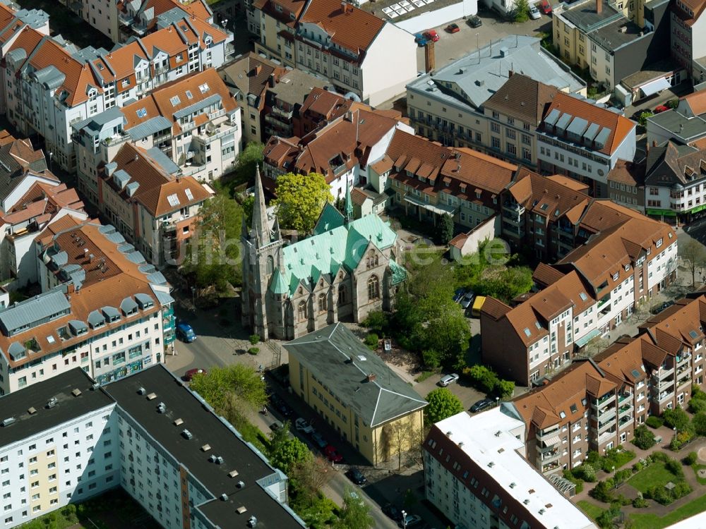 Luftaufnahme Eisenach - Die Kirche St. Elisabeth in Eisenach im Bundesland Thüringen