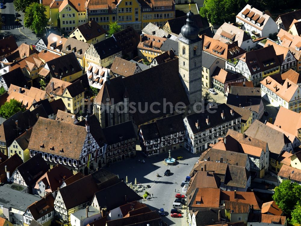 Forchheim von oben - Die Kirche St. Martin in Forchheim im Bundesland Bayern