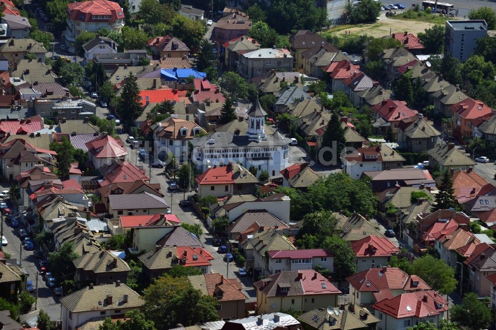 Luftbild Bukarest - Die Kirche Sfantul Fanurie an der Strada Cercelus im Sektor 3 in der rumänischen Hauptstadt Bukarest