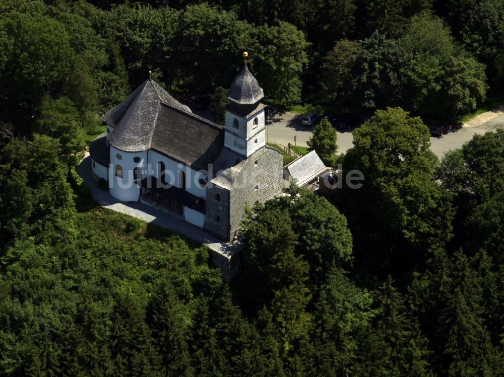 Luftaufnahme Siegsdorf - Die Klosterkirche Maria Eck bei Siegsdorf im Bundesland Bayern