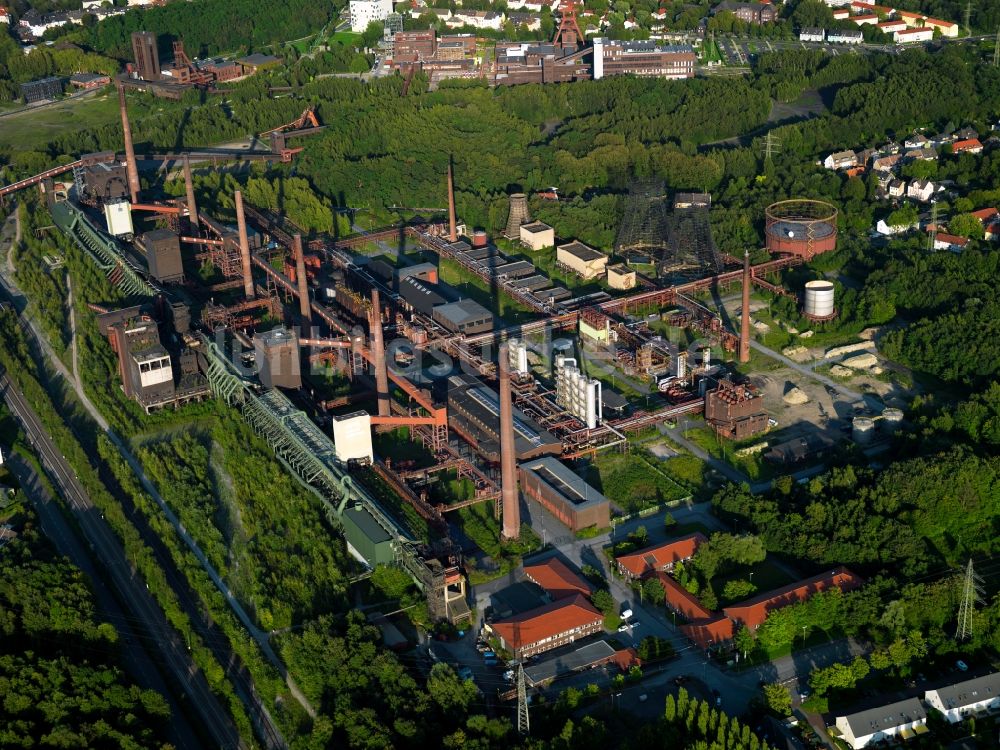 Luftaufnahme Essen - Die Kokerei Zollverein in Essen im Ruhrgebiet im Bundesland Nordrhein-Westfalen