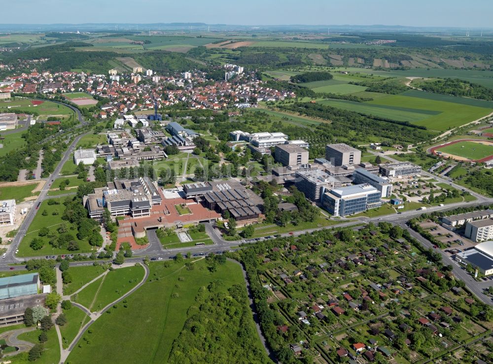 Luftaufnahme Würzburg - Die Leighton-Barracks im unterfränkischen Würzburg in Bayern