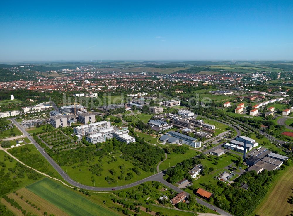 Würzburg von oben - Die Leighton-Barracks im unterfränkischen Würzburg in Bayern