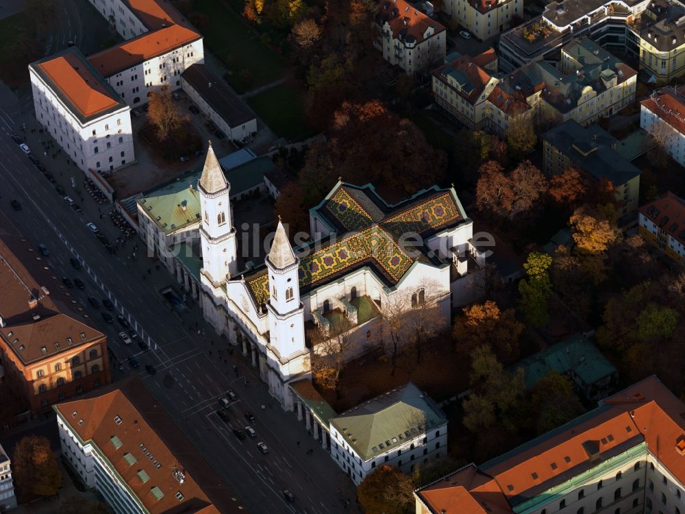 Luftbild München - Die St. Ludwig in München im Bundesland Bayern