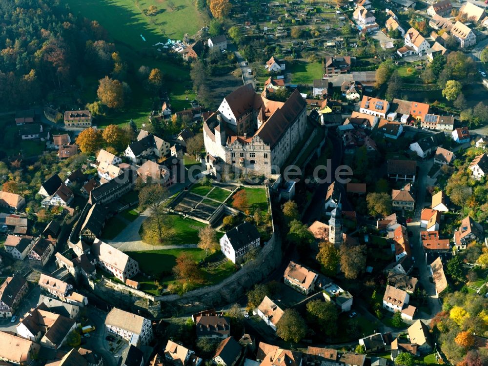 Luftbild Cadolzburg - Die namensgebende Burg in Cadolzburg im Bundesland Bayern