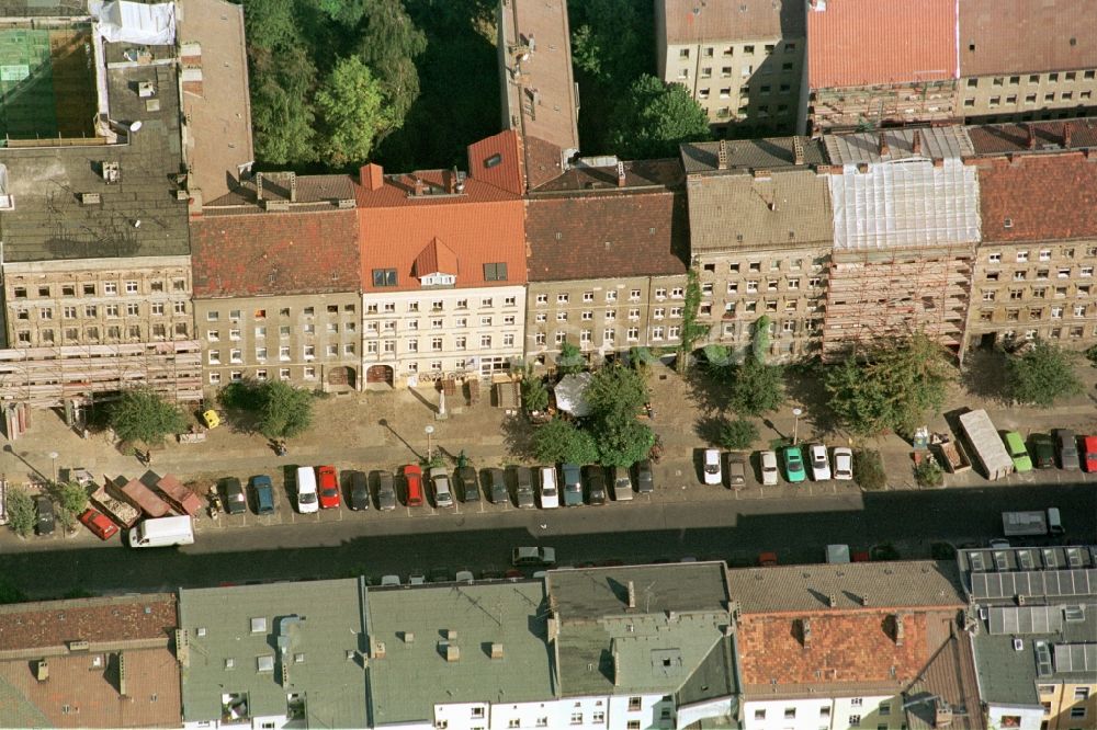 Berlin aus der Vogelperspektive: Die Oderbergerstraße in Berlin-Preznlauer-Berg