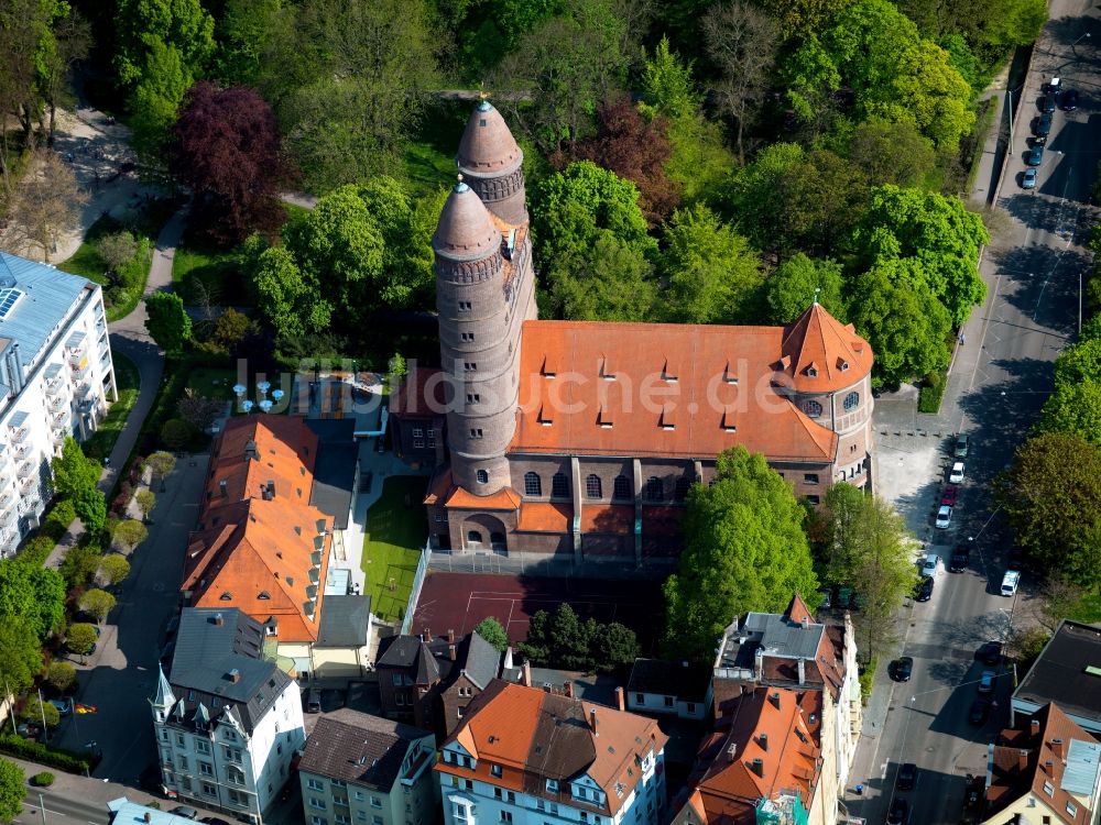 Luftbild Ulm - Die Pauluskirche in Ulm im Bundesland im Bundesland Baden-Württemberg