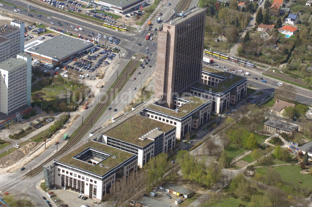 Luftaufnahme Berlin - Die Pyramide Berlin an der Landsberger Allee