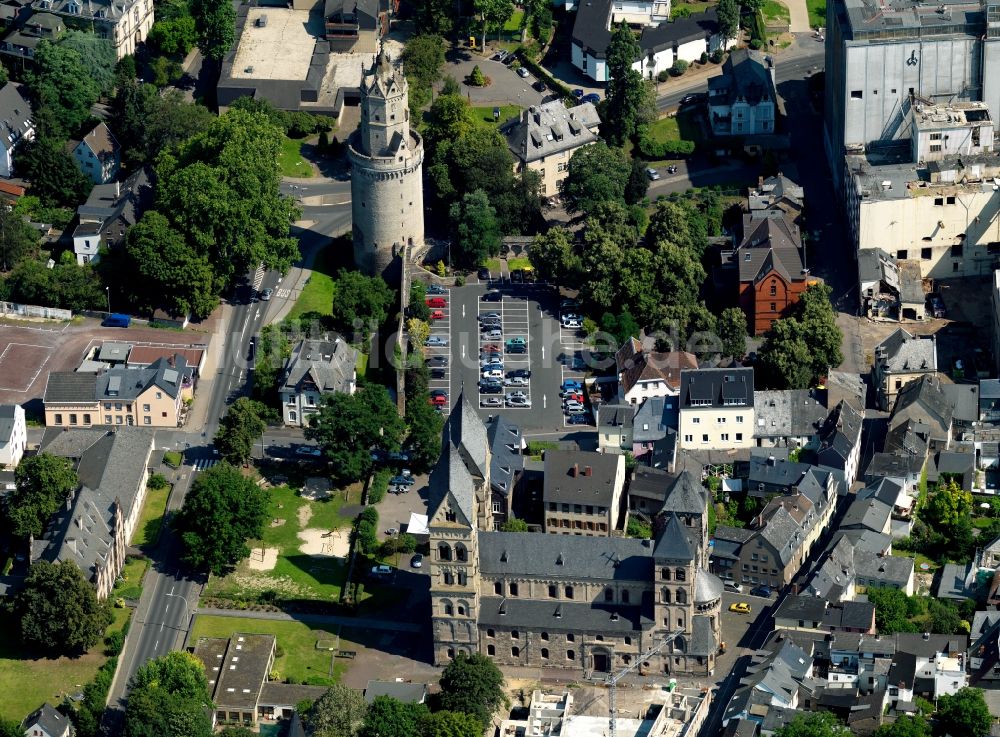 Luftbild Andernach - Die römisch-katholische Pfarrkirche Maria Himmelfahrt in Andernach im Bundesland Rheinland-Pfalz