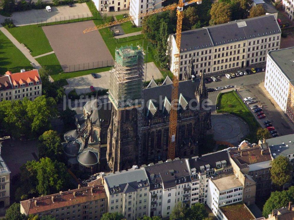 Luftaufnahme Leipzig - Die Sanierung der weißen Kirche