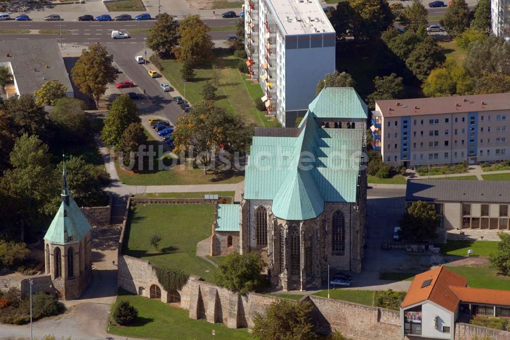 Magdeburg von oben - Die Sankt-Petri-Kirche in der Magdeburger Altstadt