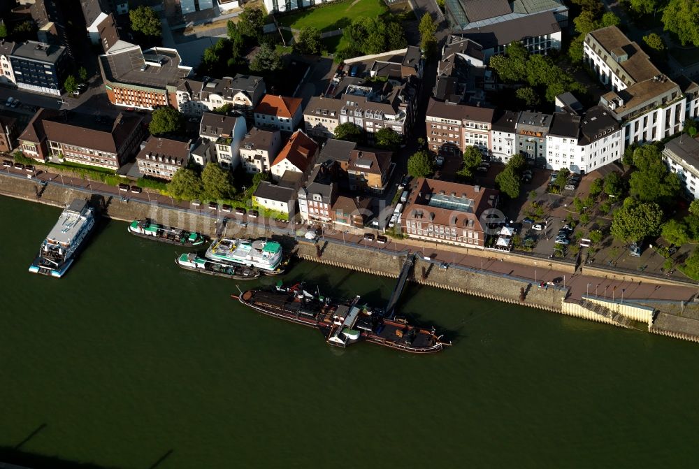 Luftbild Duisburg - Die Schifferbörse im Ortsteil Ruhrort in Duisburg im Bundesland Nordrhein-Westfalen