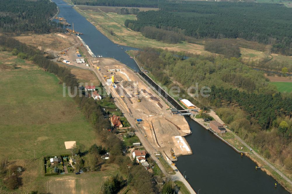 Luftaufnahme WUSTERWITZ - Die Schleuse in Wusterwitz am Elbe-Havel-Kanal