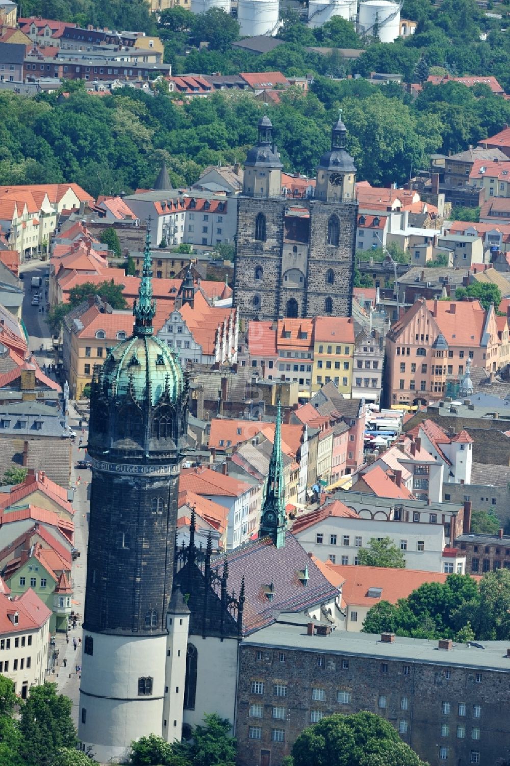 Wittenberg von oben - Die Schlosskirche in Wittenberg in Sachsen-Anhalt