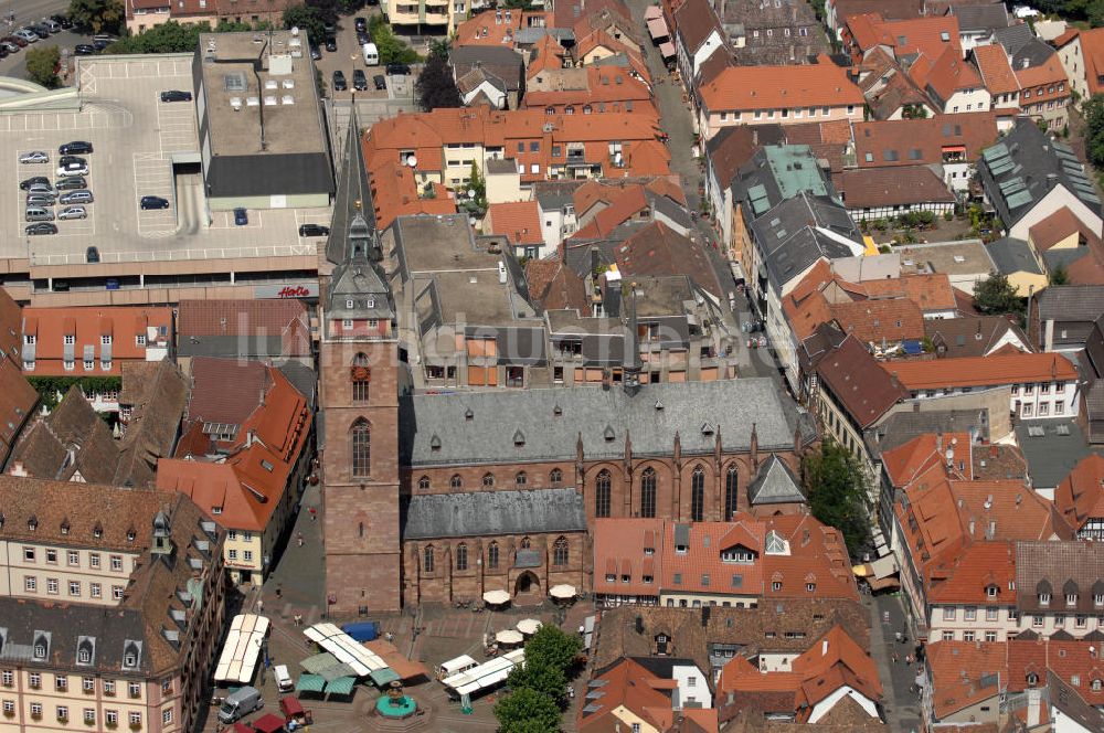 Luftbild Neustadt an der Weinstraße - Die Stiftskirche in Neustadt an der Weinstraße